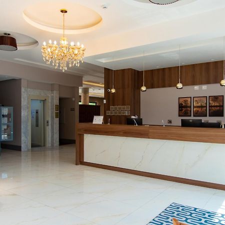 Keep Suites Hotel Taubaté Exteriör bild